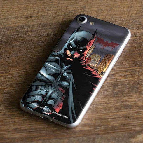 DC Comics Batman The Dark Knight Comic Art in Gotham City iPhone 7 Skin