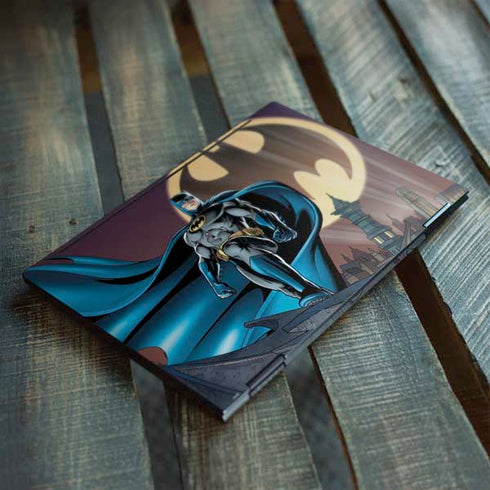 DC Comics Batman Action Pose 90's art HP Envy Skin