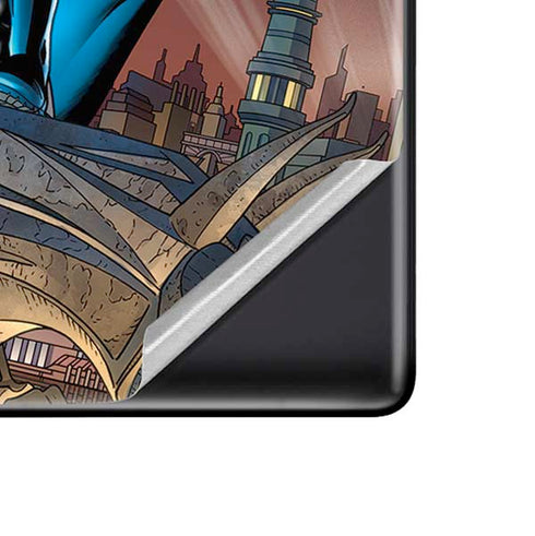 DC Comics Batman Action Pose 90's art Google Pixel 6 Pro Skin