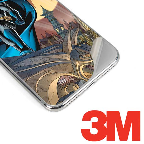 DC Comics Batman Action Pose 90's art iPhone 11 Pro Skin