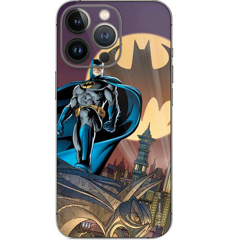 DC Comics Batman Action Pose 90's art iPhone 13 Pro Skin