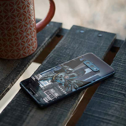 DC Comics Batman Dark Knight Comic Art Action Pose Galaxy S10e Skin
