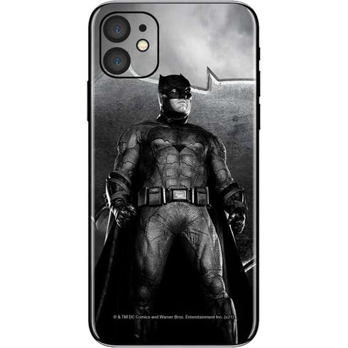 The Justice League (2017) Batman Poster iPhone 11 Skin