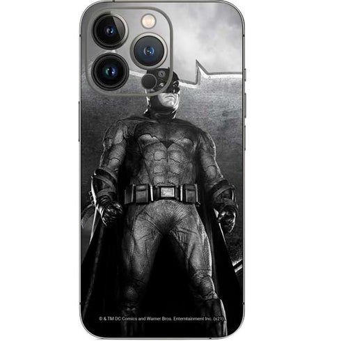 The Justice League (2017) Batman Poster iPhone 14 Pro Skin