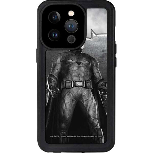 The Justice League (2017) Batman Poster iPhone 14 Pro Waterproof Case