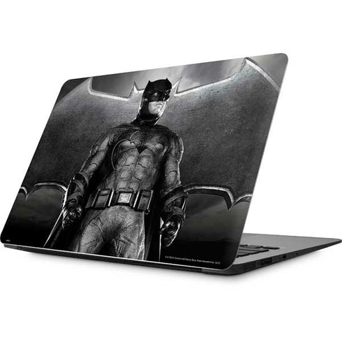 The Justice League (2017) Batman Poster Apple MacBook Skin