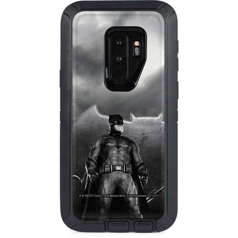 The Justice League (2017) Batman Poster Otterbox Defender Galaxy Skin