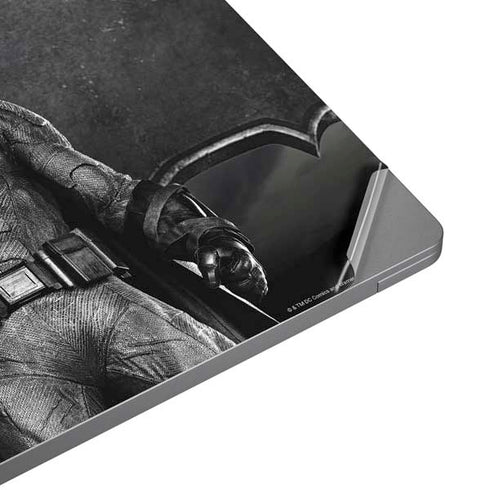 The Justice League (2017) Batman Poster Universal Laptop 16.6in (13.4 x 9.7in) Skin