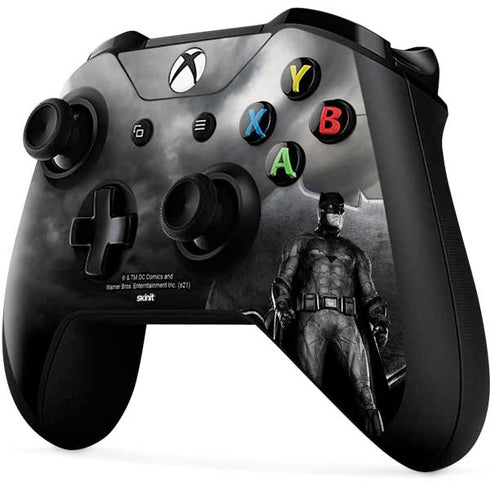 The Justice League (2017) Batman Poster Xbox One X Controller Skin