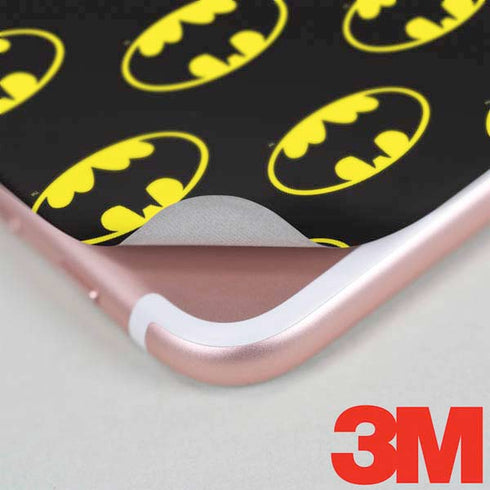 DC Comics Batman Logo Pattern iPhone 7 Plus Skin