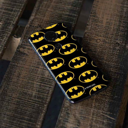 DC Comics Batman Logo Pattern Moto E5 Plus Skin