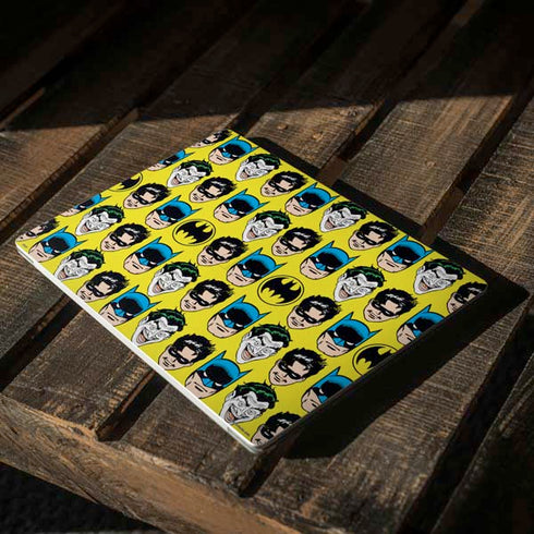 DC Comics Batman Vintage Character Pattern - Joker and Robin Surface Laptop 2 Skin
