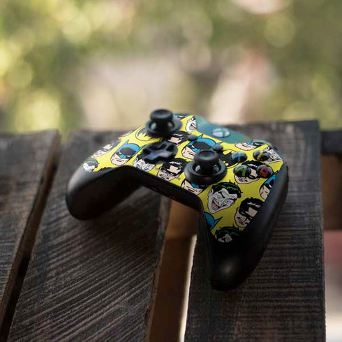 DC Comics Batman Vintage Character Pattern - Joker and Robin Xbox One Controller Skin
