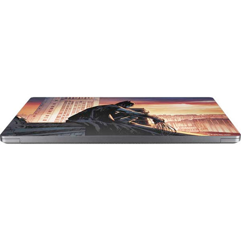 DC Comics Batman War on Crime Cover (Brazil) Universal Laptop 13in (10.6 x 7.6in) Skin