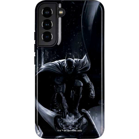 DC Comics Arkham Origins Batman In action pose Galaxy S22 Plus Pro Case