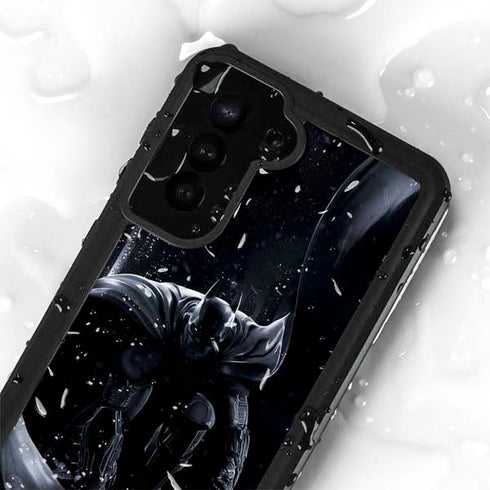 DC Comics Arkham Origins Batman In action pose Galaxy S23 Plus Waterproof Case