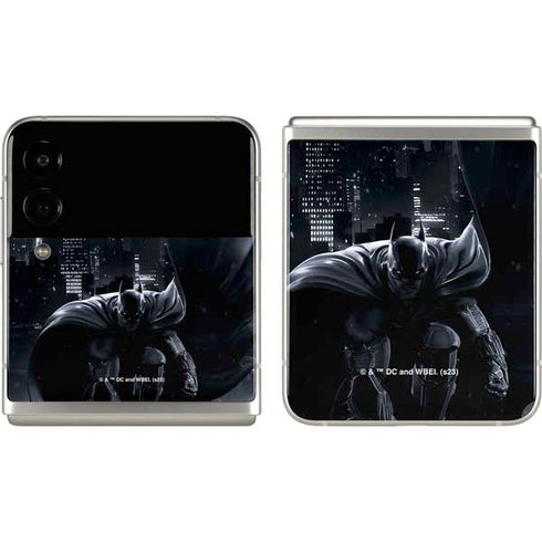 DC Comics Arkham Origins Batman In action pose Galaxy Z Flip3 5G Skin
