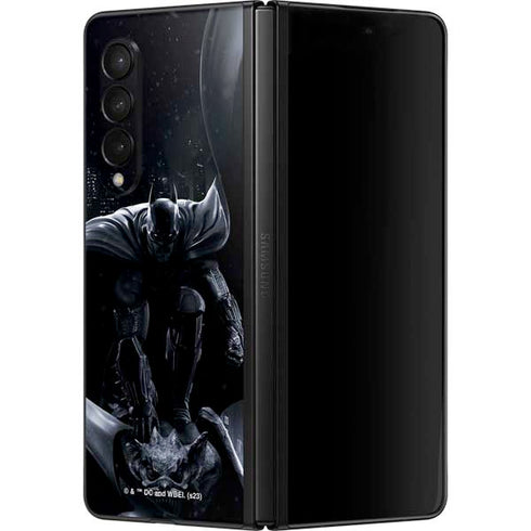 DC Comics Arkham Origins Batman In action pose Galaxy Z Fold3 5G Skin