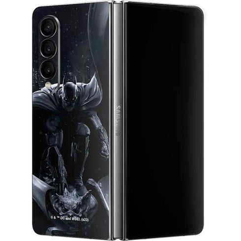 DC Comics Arkham Origins Batman In action pose Galaxy Z Fold4 5G Skin