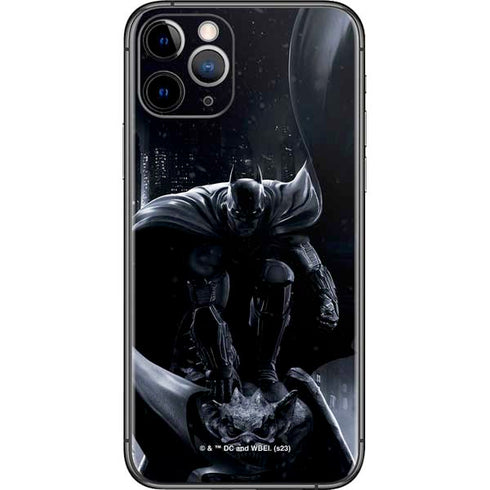DC Comics Arkham Origins Batman In action pose iPhone 11 Pro Skin
