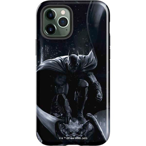 DC Comics Arkham Origins Batman In action pose iPhone 12 Pro Impact Case