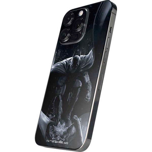 DC Comics Arkham Origins Batman In action pose iPhone 15 Pro Skin