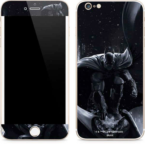 DC Comics Arkham Origins Batman In action pose iPhone 6/6s Plus Skin