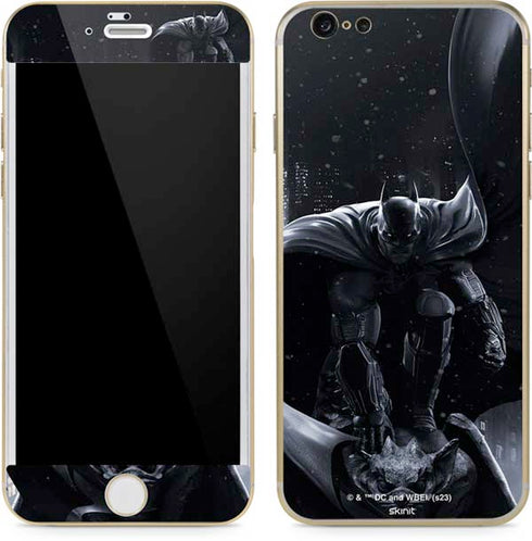 DC Comics Arkham Origins Batman In action pose iPhone 6/6s Skin