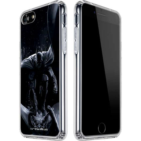DC Comics Arkham Origins Batman In action pose iPhone SE (2nd & 3rd Gen) Clear Case