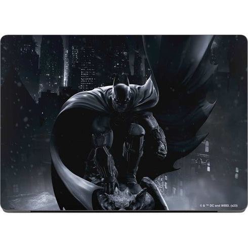 DC Comics Arkham Origins Batman In action pose MacBook Pro 14in (2021-24) Skin