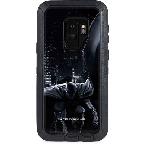 DC Comics Arkham Origins Batman In action pose Otterbox Defender Galaxy Skin