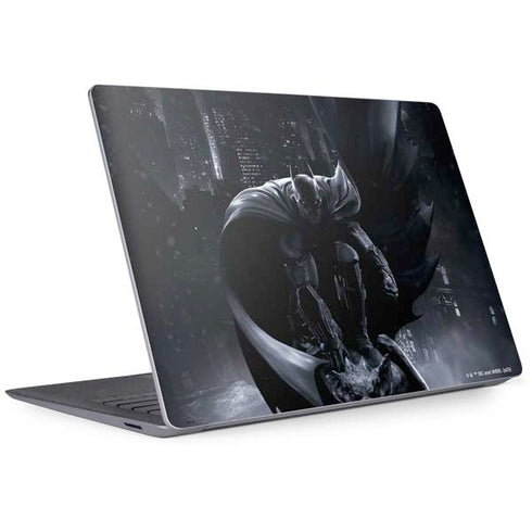 DC Comics Arkham Origins Batman In action pose Surface Laptop 3 13.5in Skin