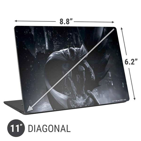 DC Comics Arkham Origins Batman In action pose Universal Laptop 11in (8.8 x 6.2in) Skin