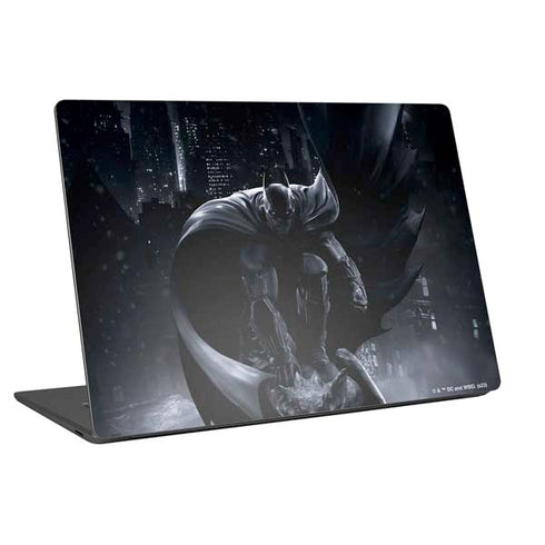DC Comics Arkham Origins Batman In action pose Universal Laptop 11in (8.8 x 6.2in) Skin