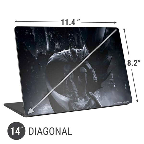 DC Comics Arkham Origins Batman In action pose Universal Laptop 14in (11.4 x 8.2in) Skin