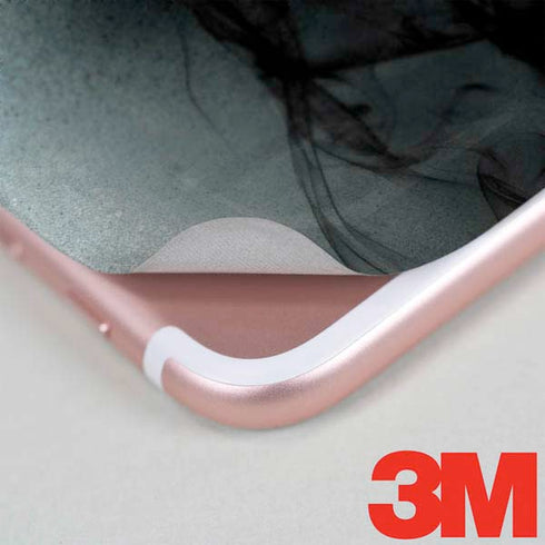 DC Comics Batman Black Mirror Cover #1 iPhone 7 Skin