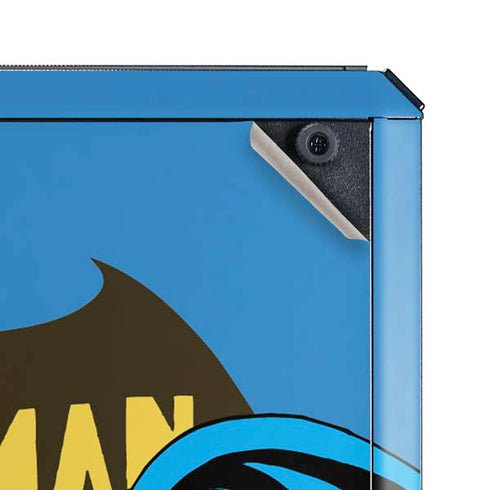 DC Comics Batman Vintage Action Pose Cooler Master MasterBox Q300L Mini Tower Skin