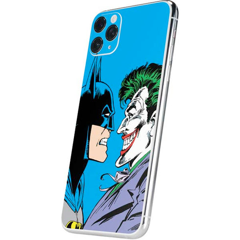 DC Comics The Joker vs Batman Vintage art iPhone 11 Pro Max Skin