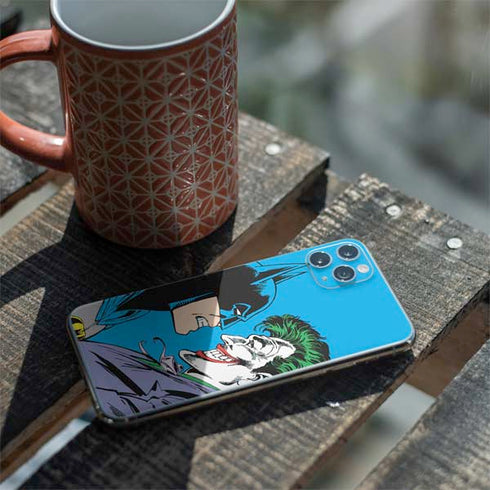DC Comics The Joker vs Batman Vintage art iPhone 11 Pro Max Skin
