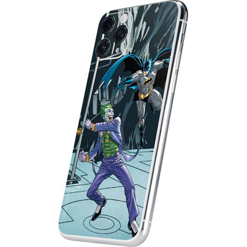 DC Comics The Joker vs Batman Art iPhone 11 Pro Skin