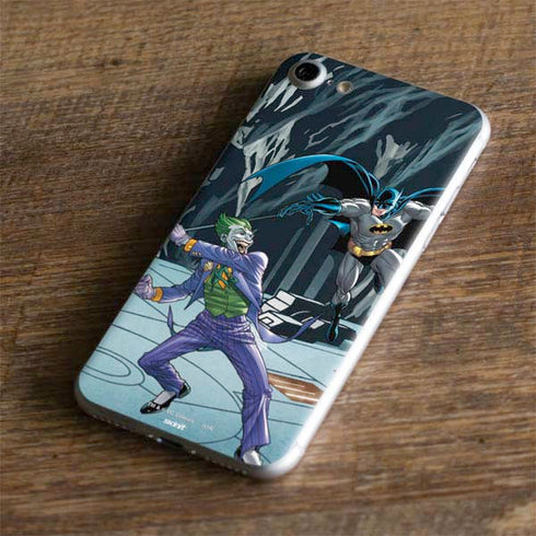 DC Comics The Joker vs Batman Art iPhone 8 Skin