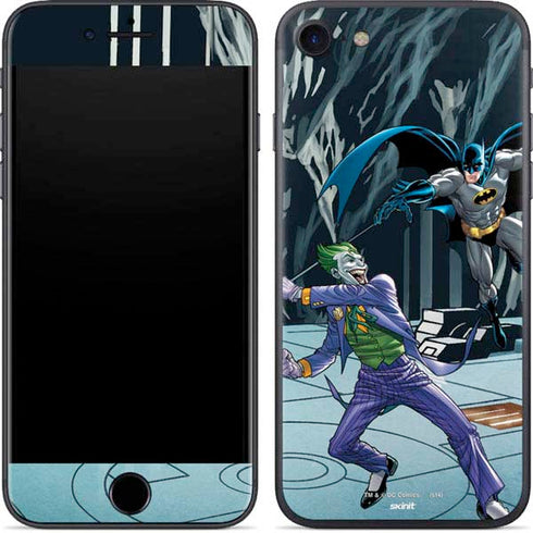 DC Comics The Joker vs Batman Art iPhone SE (2nd & 3rd Gen) Skin