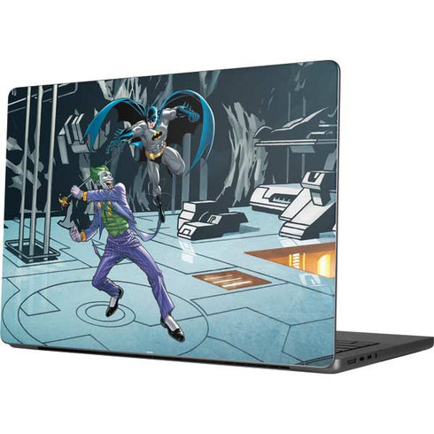 DC Comics The Joker vs Batman Art MacBook Pro 14in (2021-24) Skin