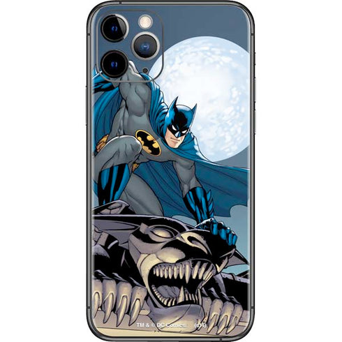 DC Comics Batman Action Pose 90's art iPhone 11 Pro Skin