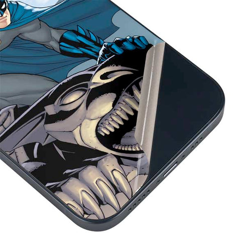 DC Comics Batman Watches Over the City iPhone 15 Plus Skin