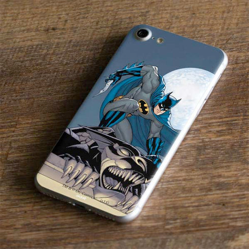 DC Comics Batman Action Pose 90's art iPhone 7 Skin