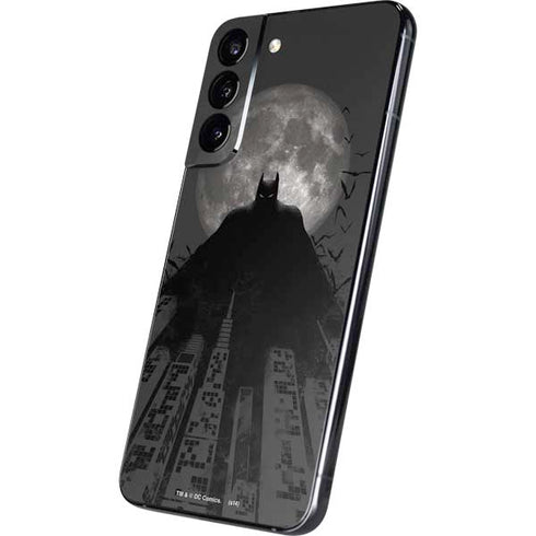 DC Comics Batman On City with Moon Art Galaxy S22 Plus Skin