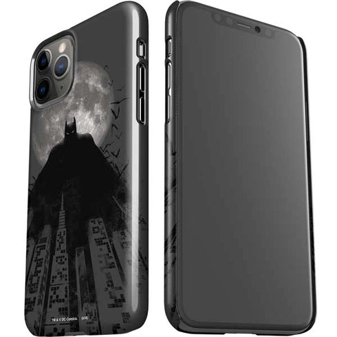 DC Comics Batman On City with Moon Art iPhone 11 Pro Lite Case