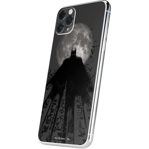 DC Comics Batman On City with Moon Art iPhone 11 Pro Max Skin
