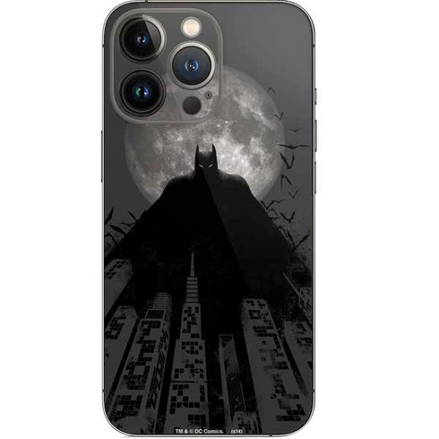 DC Comics Batman On City with Moon Art iPhone 15 Pro Skin